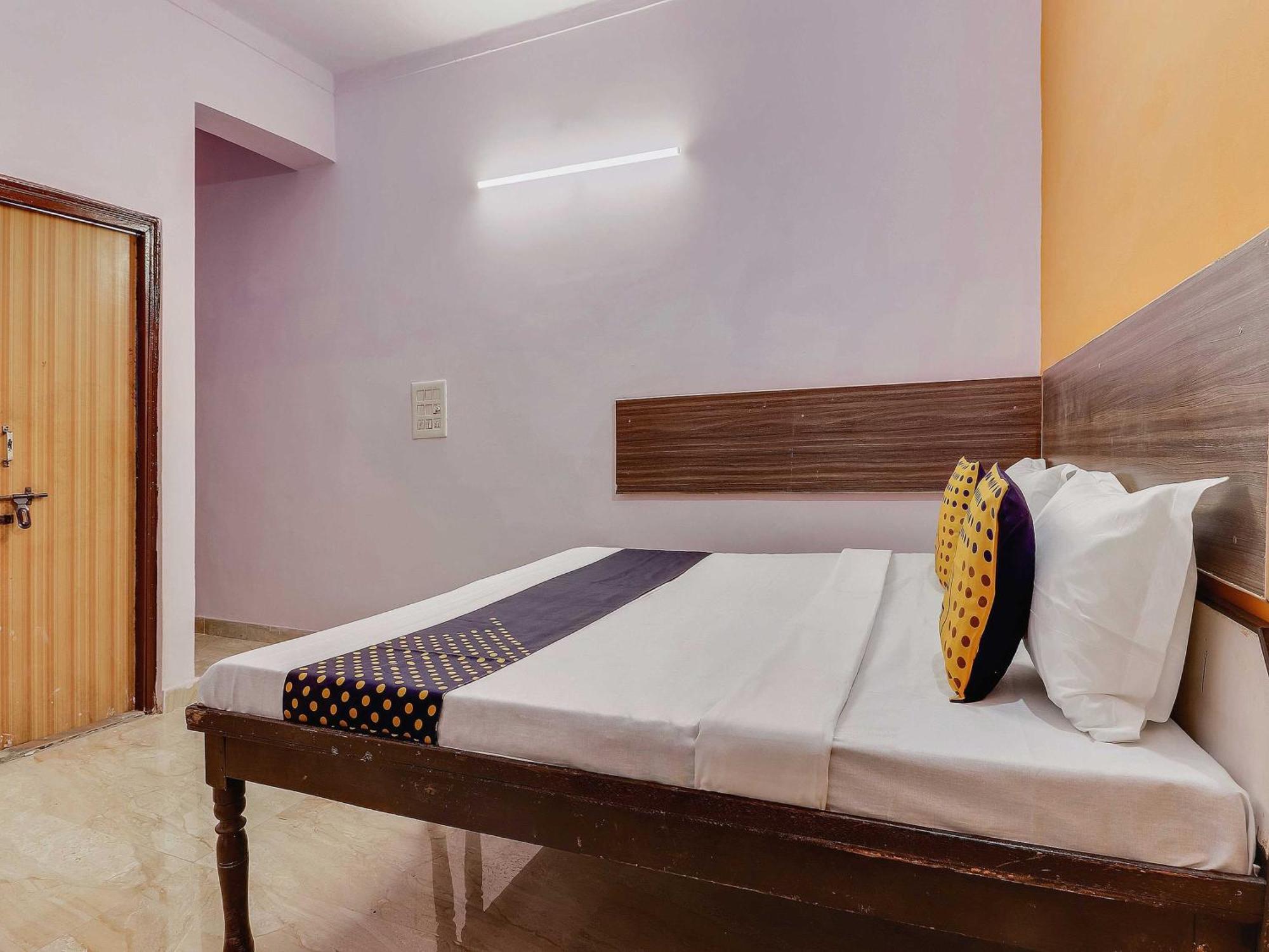 Hotel Bhaskar By Grb Ghaziabad Eksteriør billede