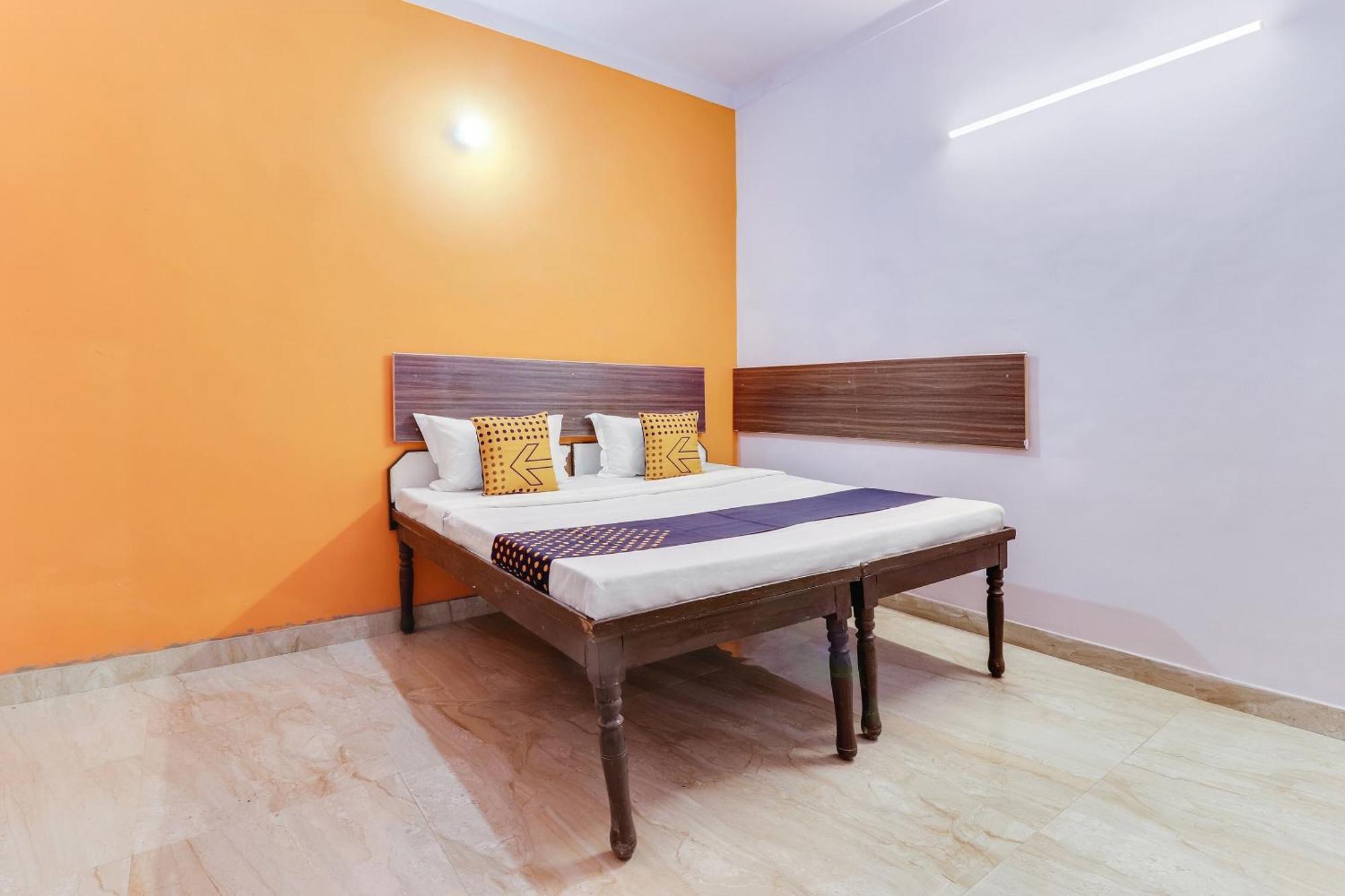 Hotel Bhaskar By Grb Ghaziabad Eksteriør billede